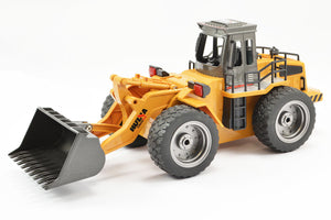 HUINA 2.4G 6CH RC BULLDOZER W/DIE CAST BUCKET